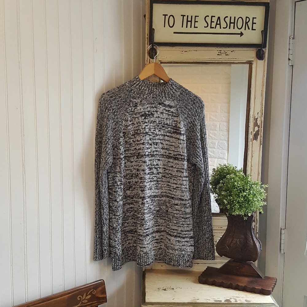 Comfy Oversized Croft & Barrow Mock Turtleneck